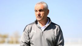 Rıza Çalımbay: Hakemler oyunculara düşman gibi