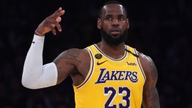 LeBron James, NBA'in toplam sayı rekorunu kırdı