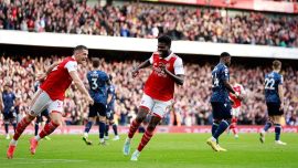 Arsenal'dan 5 gollü galibiyet