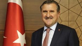Gençlik ve Spor Bakanı Osman Aşkın Bak 3. Avrupa Oyunları'nda madalya kazanan sporcuları tebrik etti